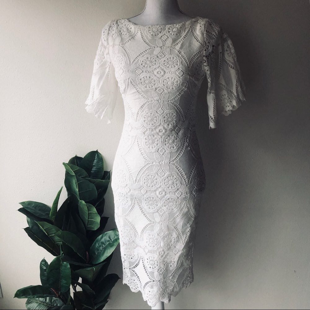 LAST ONE! Graceful White Crochet Midi Dress - Picture 5 of 7